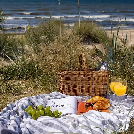 Апартаменти Holidayplus Multiple Apartments, By Cohost *