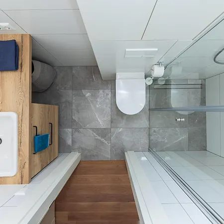 Holidayplus Multiple Apartments, By Cohost 公寓 帕兰加