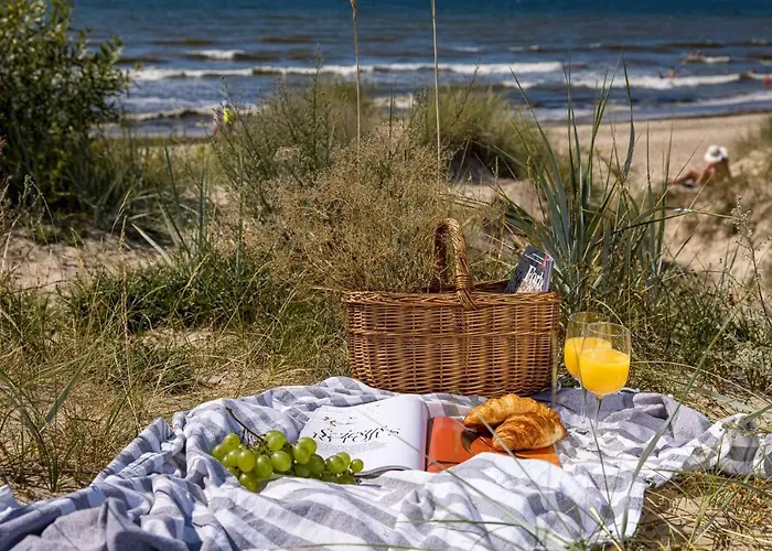 Апартаменти Holidayplus Multiple Apartments, By Cohost *