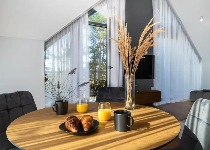 Holidayplus Multiple Apartments, By Cohost Апартаменти *