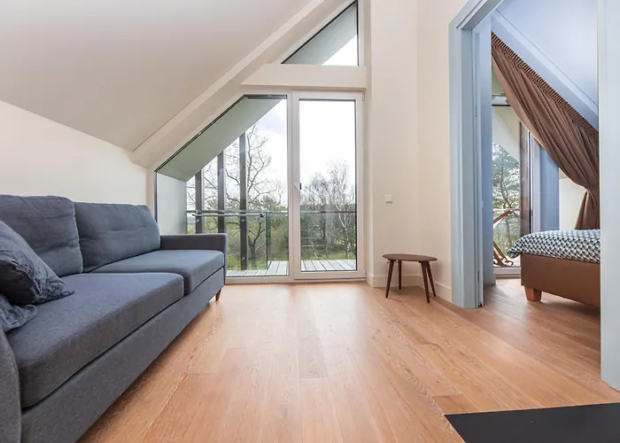 Апартаменти Holidayplus Multiple Apartments, By Cohost Паланга